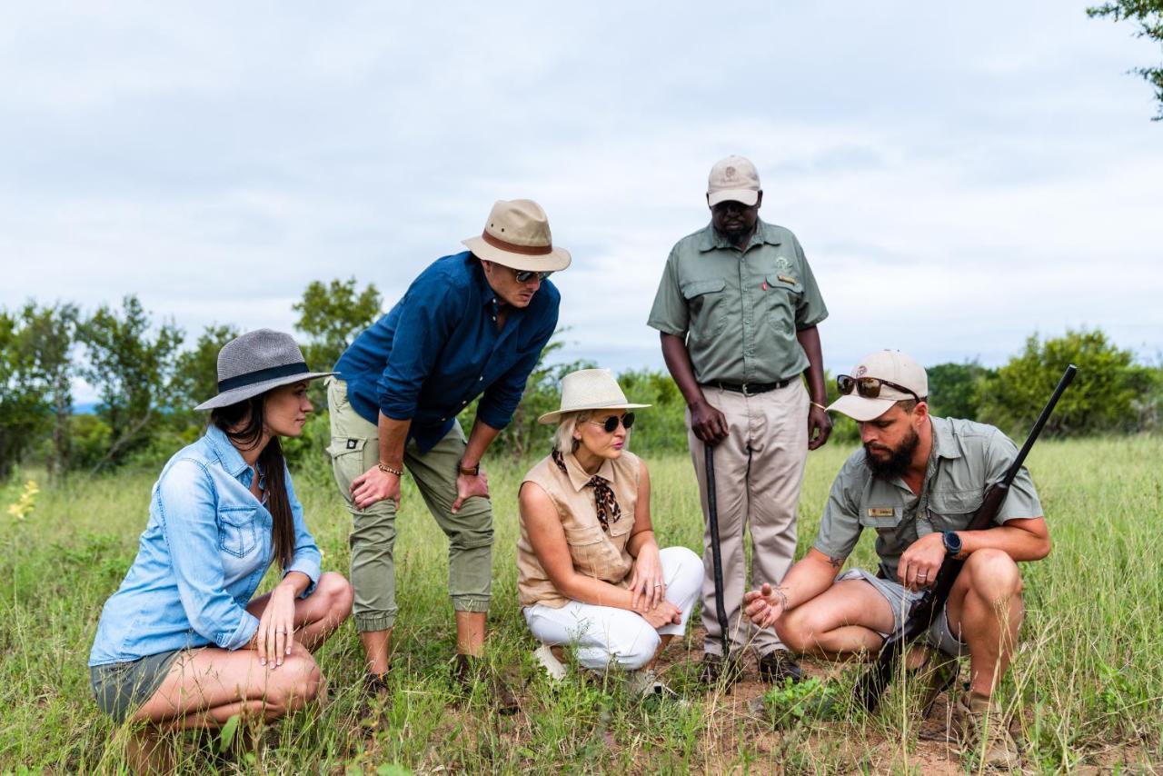 Shumbalala Game Lodge ธอร์นีบุชเกมรีเซิร์ฟ ภายนอก รูปภาพ